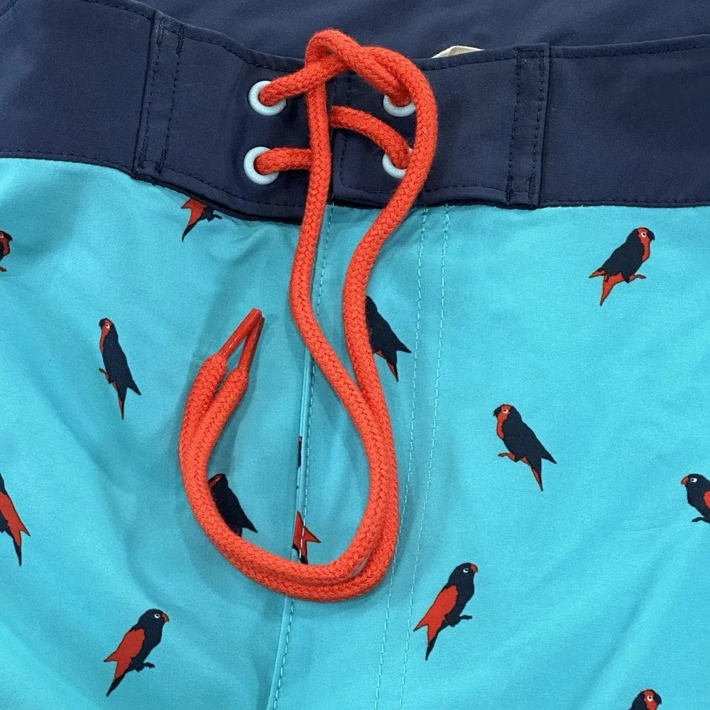 NWT‎ Duluth Trading Company Mens Board Shorts Sz 48 Blue Drawstring Parrot Print